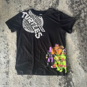 Men’s size XL tee shirt